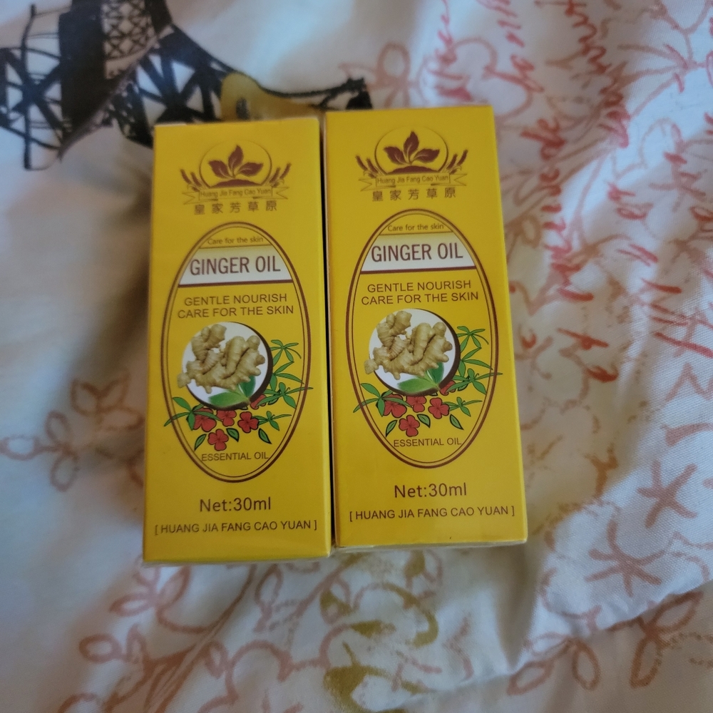 2 new bottles of ginger essential oil